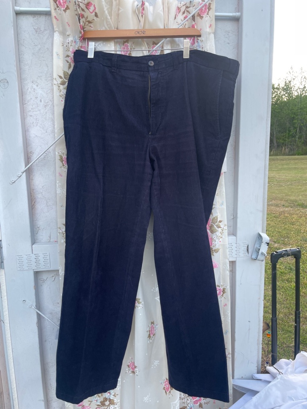 Haggar Men's Corduroy Pants in Dark Navy